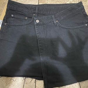 Ksubi rap skirt size 32 black